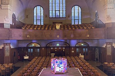 Lichtinstallation teilaufgebaut in der Philippuskirche