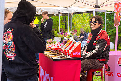 Stand mit veganer Schokolade